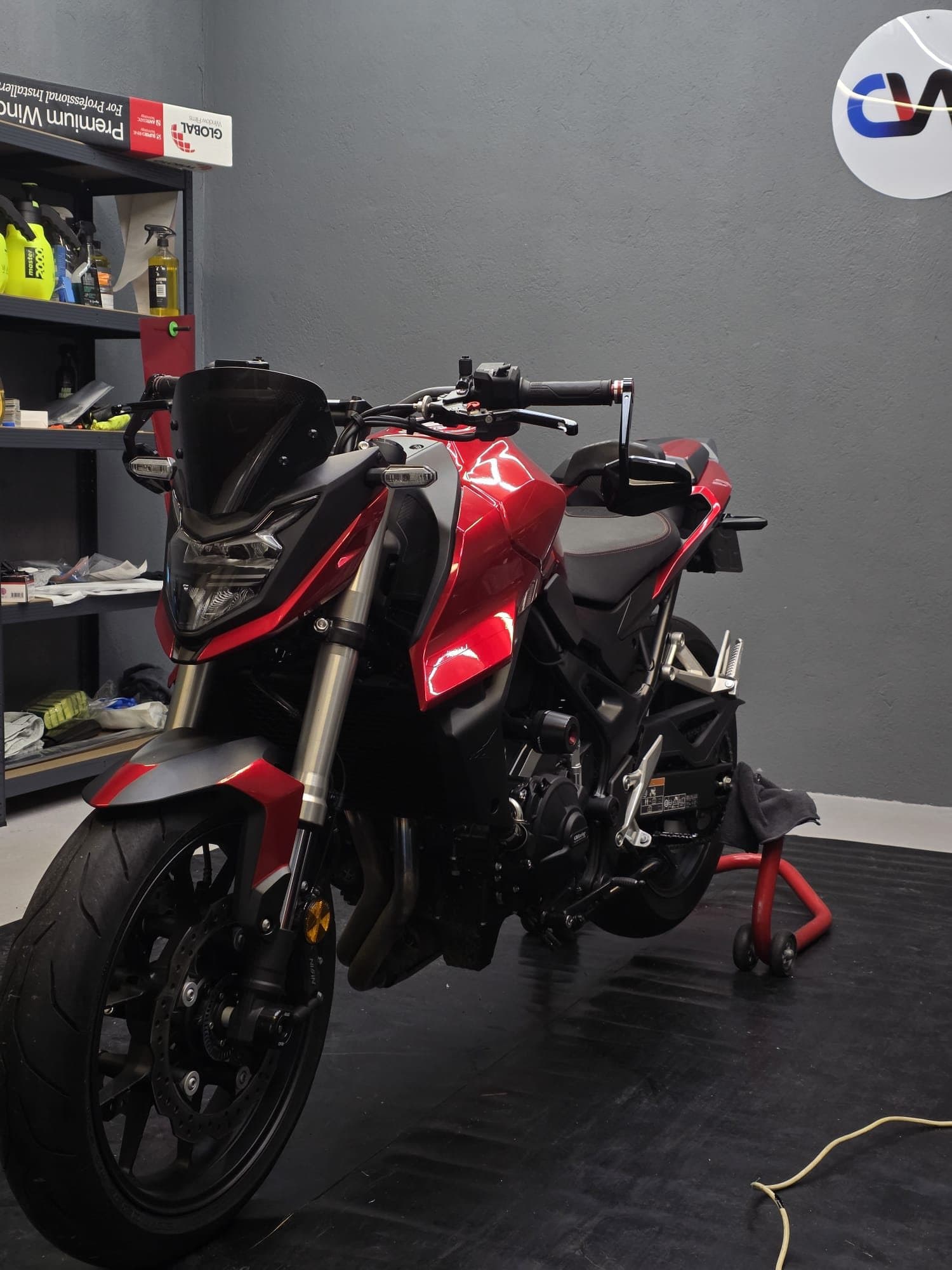 Roadster · rouge et noir